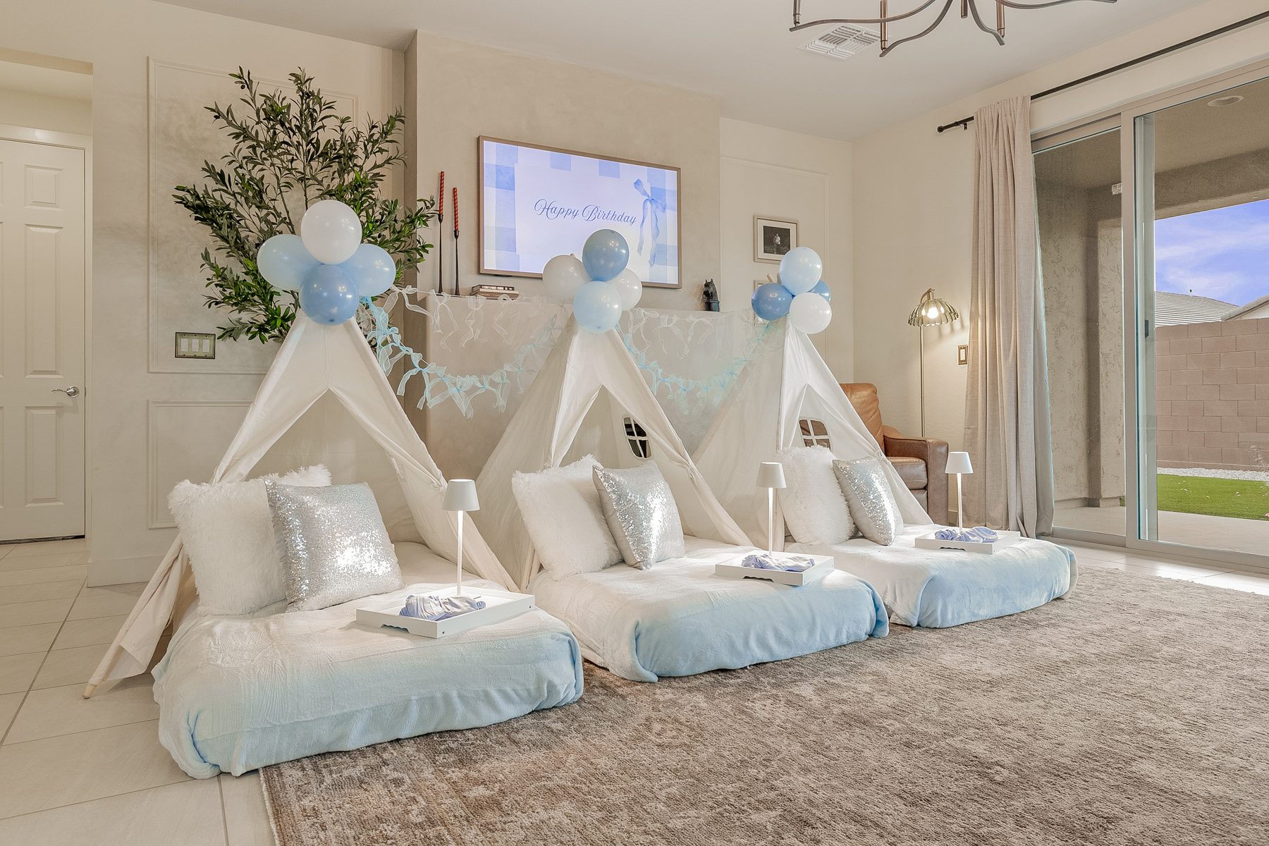 Bliss in Blue sleepover detail