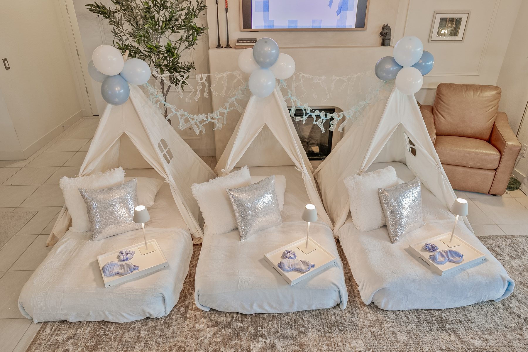 Bliss in Blue sleepover detail